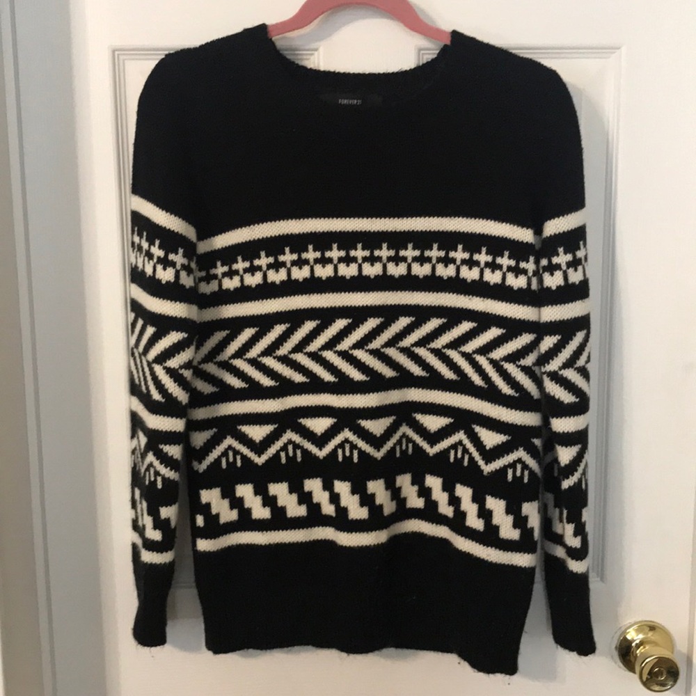 Forever 21 Sweater Size Small